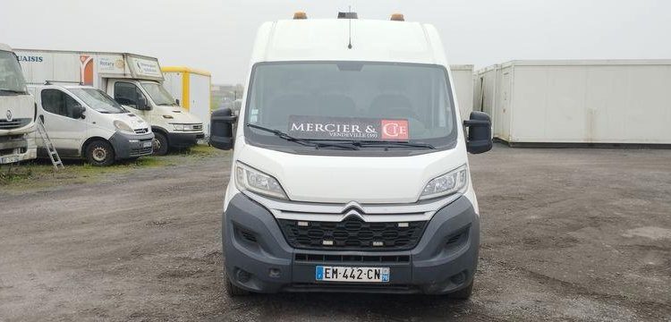 CITROEN JUMPER FOURGON 2,0 BLUE HDI – DIESEL – 186431 KMS – ANNEE 2017 BLANC EM-442-CN