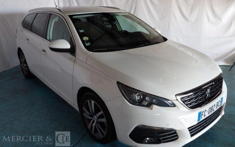 PEUGEOT 308 PHASE II 1,5L BLUEHDI 130CV BA BLANC FC-082-BC