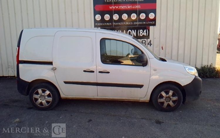 RENAULT KANGOO EXPRESS PRO + 1.5 BLUE DCI 95CV BLANC FN-831-FV