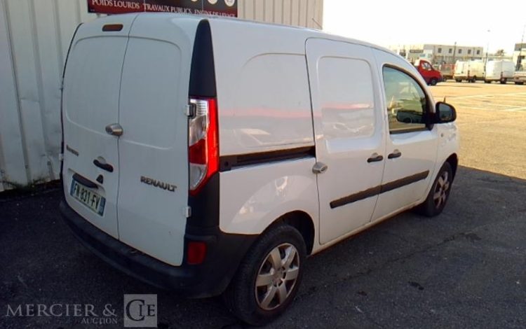 RENAULT KANGOO EXPRESS PRO + 1.5 BLUE DCI 95CV BLANC FN-831-FV