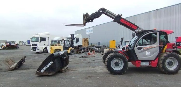 MANITOU CHARIOT TELESCOPIQUE  MLT 733-115 D – DIESEL – CAPACITE 9,5 T – HAUTEUR : 6,9 M  FR-666-YY