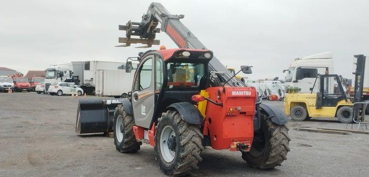 MANITOU CHARIOT TELESCOPIQUE  MLT 733-115 D – DIESEL – CAPACITE 9,5 T – HAUTEUR : 6,9 M  FR-666-YY