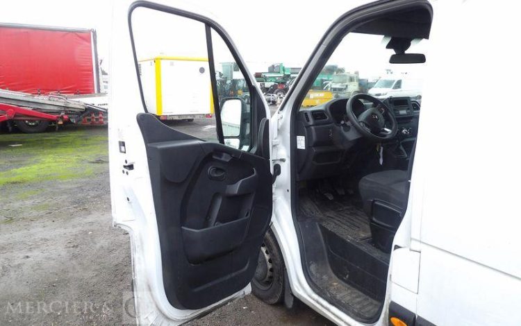 RENAULT MASTER L3H2 150  FY-923-CA