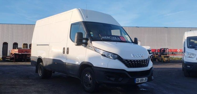 IVECO 35C14  GB-469-JV