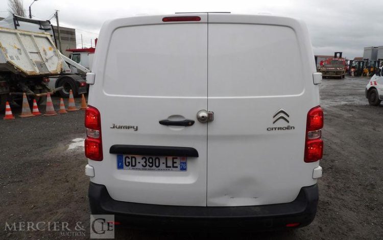 CITROEN JUMPY M BLUEHDI 120 S&S – 29368 KMS – ANNEE 2021 BLANC GD-390-LE