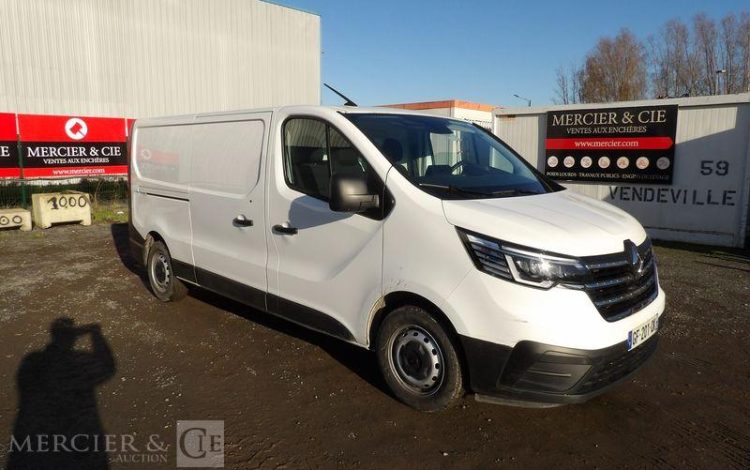 RENAULT TRAFIC VAN GCF L2H1 3T BLUE DCI 130 E6DF BLANC GF-201-QK