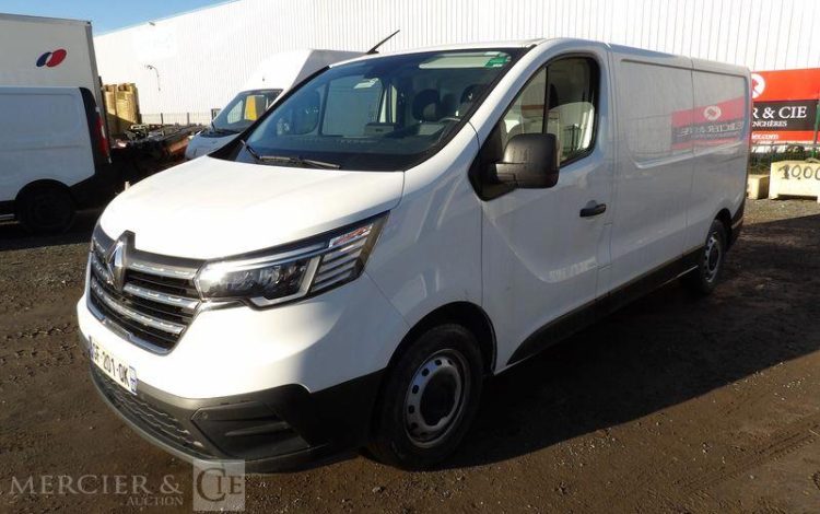 RENAULT TRAFIC VAN GCF L2H1 3T BLUE DCI 130 E6DF BLANC GF-201-QK