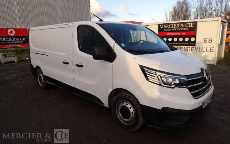 RENAULT TRAFIC VAN GCF L2H1 3T BLUE DCI 130 E6DF BLANC GF-371-WV