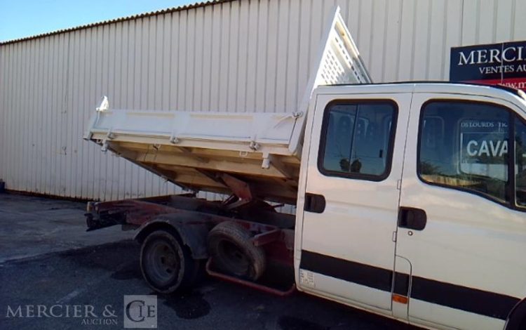 IVECO 35C11 TRIBENNE DOUBLE CABINE BLANC GN-219-AX