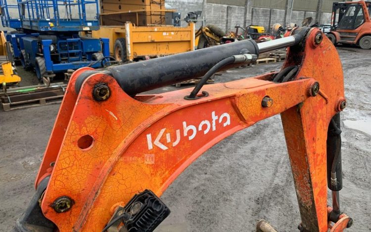 KUBOTA KOO8-3  MIN746501