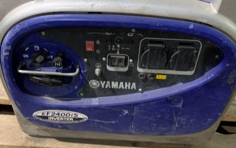 YAMAHA EF2400IS  GRO011096