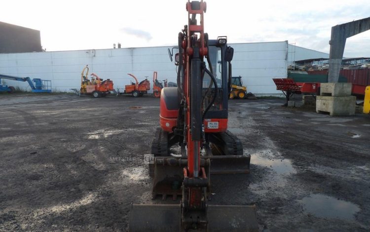 KUBOTA U35/3  PEL748203