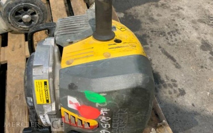 WACKER NEUSON BH65  106MAM11