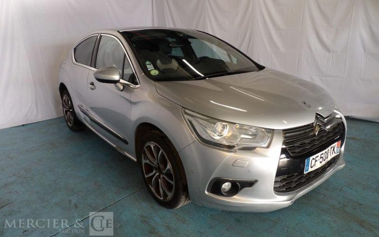 CITROEN DS4 2,0 HDI 165CH SPORT CHIC GRIS CF-508-TK