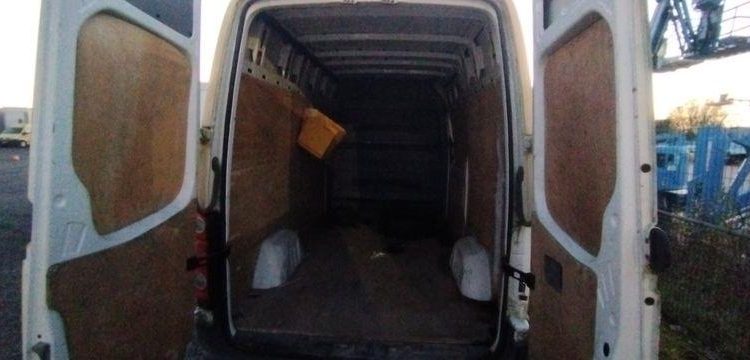 VOLKSWAGEN CRAFTER TDI 109 3,2 DIESEL – 283595 KMS – ANNEE 2008  CN-842-PT