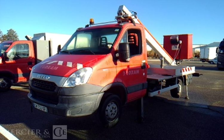 IVECO 35S11 AVEC NACELLE MULTITEL 60ALU/DS 16M – NON ROULANT  CW-753-QF