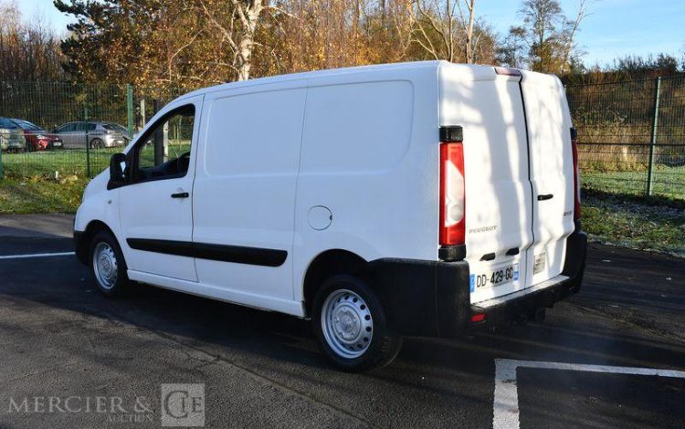 PEUGEOT EXPERT L1H1 2,0 HDI 130CH BLANC DD-429-GC