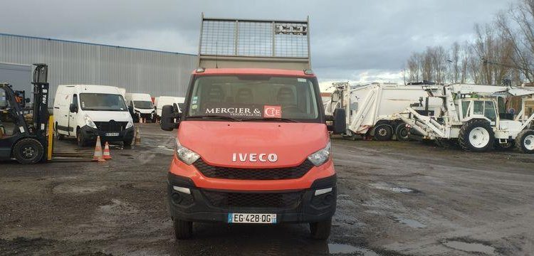 IVECO 35C13 BENNE SIMPLE CABINE COFFRE  EG-428-QG