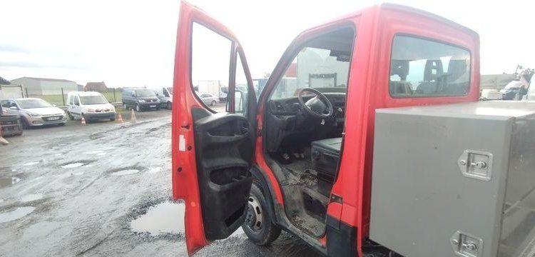 IVECO 35C13 BENNE SIMPLE CABINE COFFRE  EG-428-QG