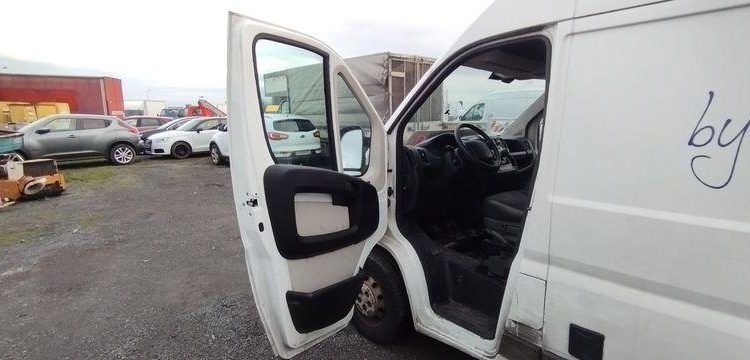 PEUGEOT BOXER L2H2 2,2 HDI 130 BLANC EW-468-CF