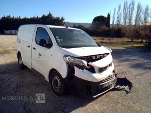 PEUGEOT EXPERT PREMIUM BHDI 95  FC-901-BX