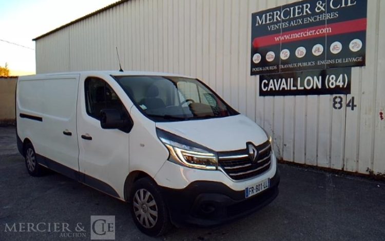 RENAULT TRAFIC L2H1 2.0 DCI 16V 120 CV BLANC FR-601-LL