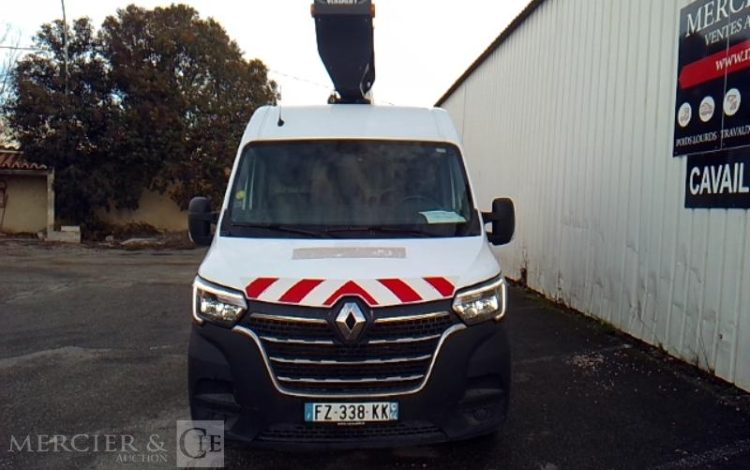 RENAULT MASTER AVEC NACELLE VERSALIFT VTL135EVO 12 A 14M  FZ-338-KK