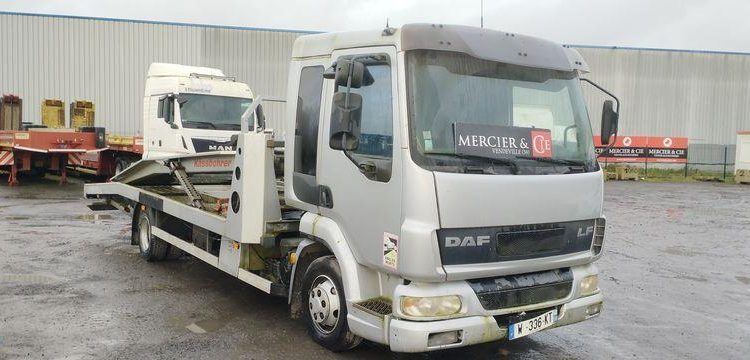 DAF DAF LF 55 DEPANNEUSE/PORTE VOITURE – DIESEL – 346377 KMS – ANNEE 2006 GRIS W-336-KT