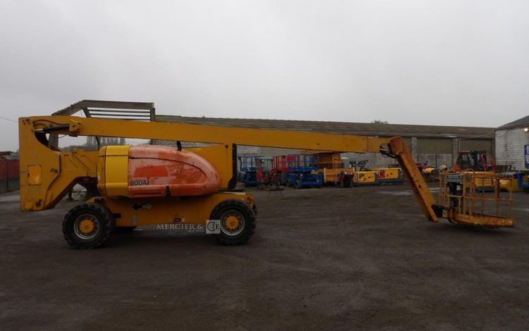 JLG 800AJ  TD27A1130