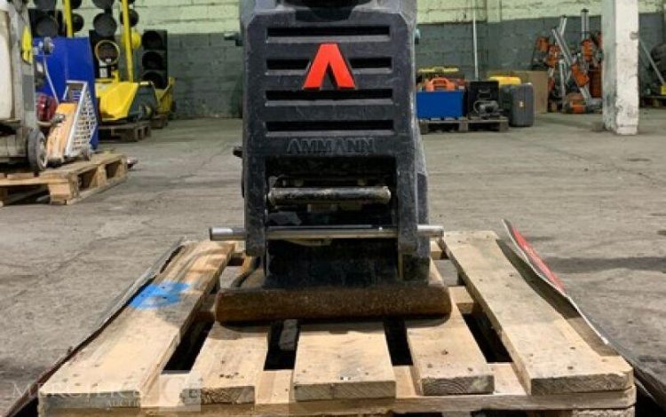 AMMANN APF15/40  PLA012693