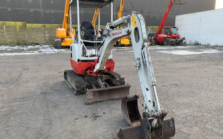 TAKEUCHI TB215R  215002537