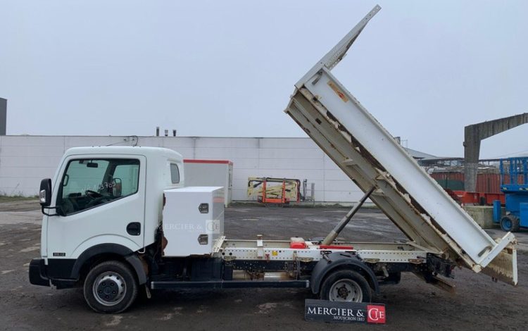 NISSAN CABSTAR NT400  VWA163709