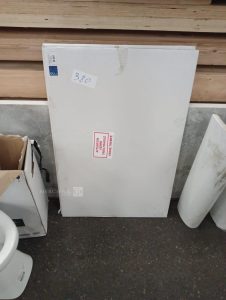 Autre Lot de 2 crédences blanc mat de 600x900mm , en verre  371