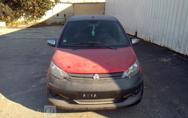 AIXAM VOITURE SANS PERMIS CITY BLACK EDITION ROUGE AIXA