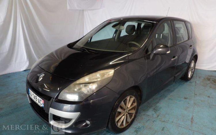 RENAULT SCENIC 2,0 DCI 150CH PRIVILEGE BVA GRIS AJ-149-AC