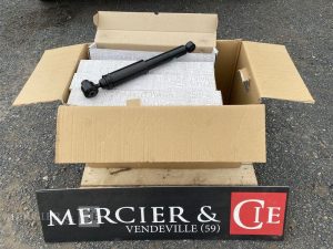 RENAULT LOT DE 20 AMORTISSEURS RENAULT – PIECES D’ORIGINE – MATERIELS NEUF  AWF7