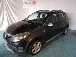 DACIA SANDERO STEPWAY 1,5 DCI 70CH GRIS BD-605-PG