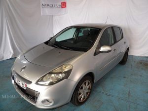 RENAULT CLIO 1,5 DCI 70CH DYNAMIQUE TOMTOM GRIS BD-902-ZC