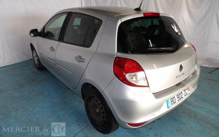 RENAULT CLIO 1,5 DCI 70CH DYNAMIQUE TOMTOM GRIS BD-902-ZC