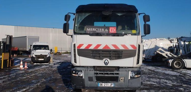 RENAULT RENAULT PREMIUM LANDER 450 DXI 6X4 AMPLIROLL – 444469 KMS – ANNEE 2011 BLANC BK-211-JP