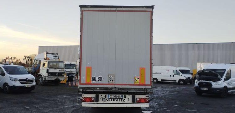 SCHMITZ SEMI REMORQUE BACHEE SCHMITZ – 3 ESSIEUX – PTAC : 38 TONNES  CX-919-WK