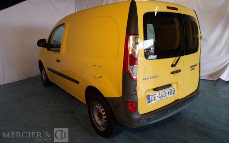 RENAULT KANGOO JAUNE DE-440-VB