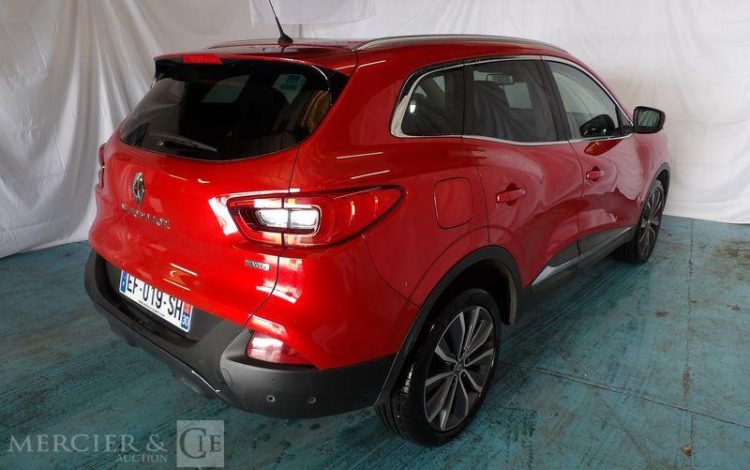 RENAULT KADJAR 1,6 DCI 130CH ENERGY INTENS 4X4 ROUGE EF-019-SH