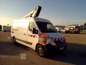 RENAULT MASTER 2.3 DCI 130 NACELLE SUR VL 12M BLANC FH-373-FJ