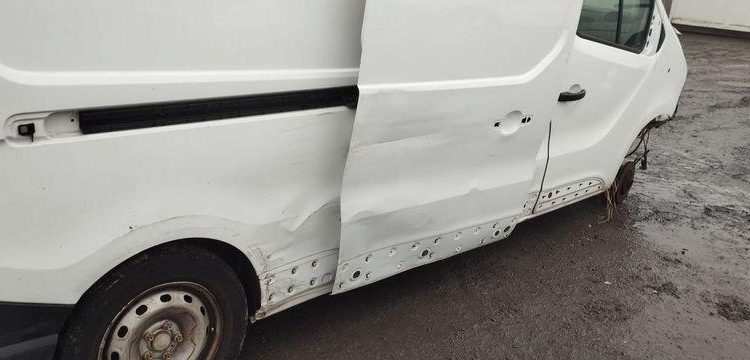 RENAULT TRAFIC VU NV GCF L2H1 1300 DCI 120 DIESEL – ANNEE 2020 – EN L’ETAT BLANC FT-897-XE