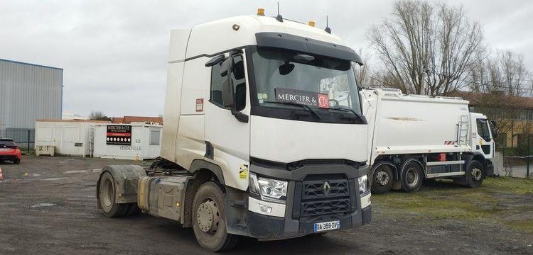 RENAULT TRACTEUR ROUTIER T520 DTI13 – PTAC : 20,5 T – DIESEL – 311785 KMS – ANNEE 2021 BLANC GA-359-DV