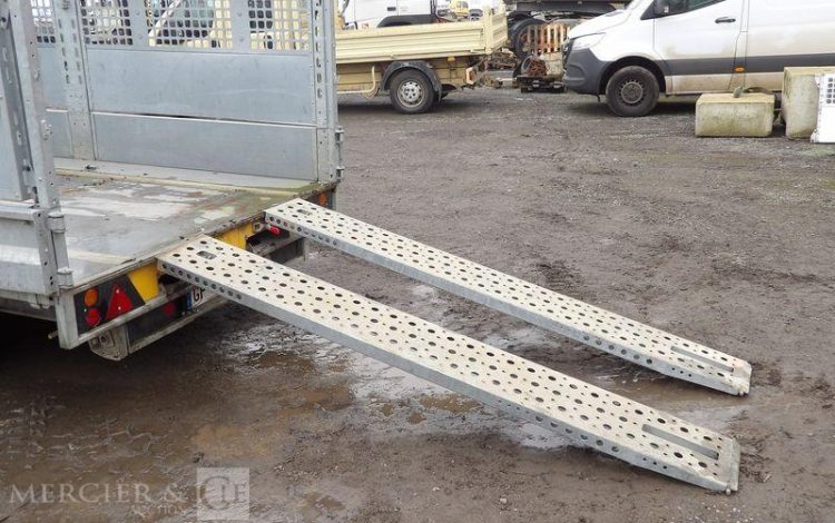 BRIAN JAMES TRAILERS REMORQUE BRIAN JAMES TRAILERS BENNE P-DRAW-1910 – 3 ESSIEUX – PTAC 3,5 TONNES  GF-996-TN