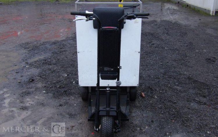 TROTTINETTE HAPPY SCOOT CARGO  PROXXL039