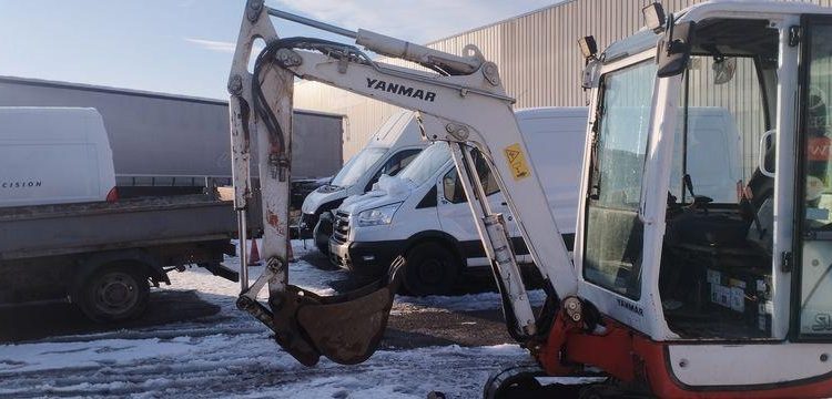 YANMAR MINIPELLE SUR CHENILLES SV22 DIESEL  W03417SV22