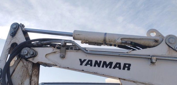 YANMAR MINIPELLE SUR CHENILLES SV22 DIESEL  W03417SV22